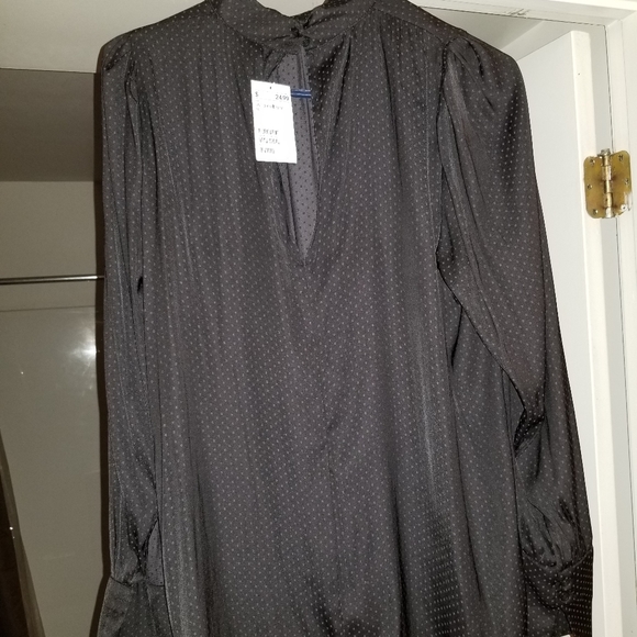 *NEW* H&M long sleeve black dress shirt - Picture 3 of 4